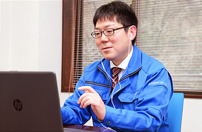 先輩社員風景 1